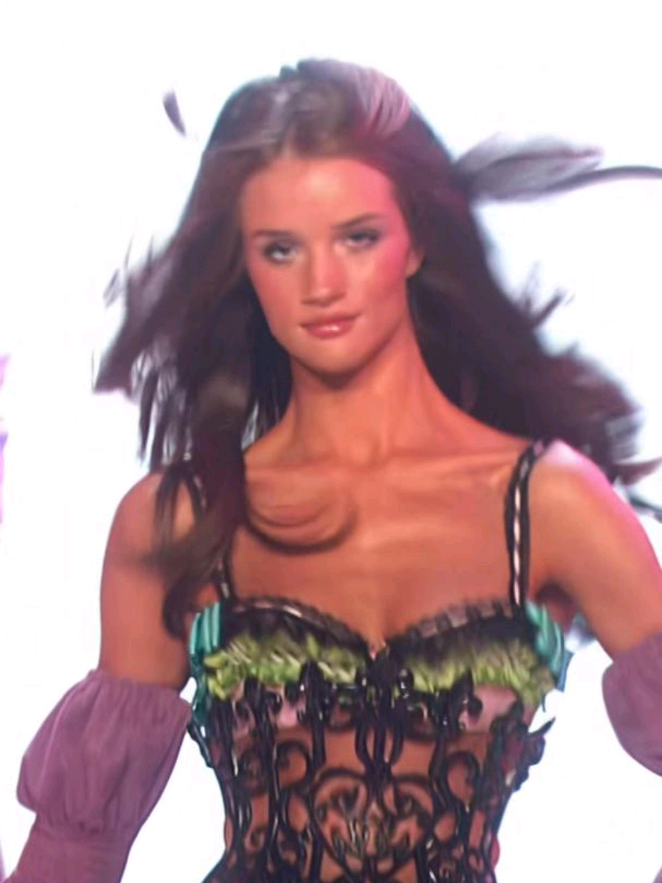 @Runway_Collections