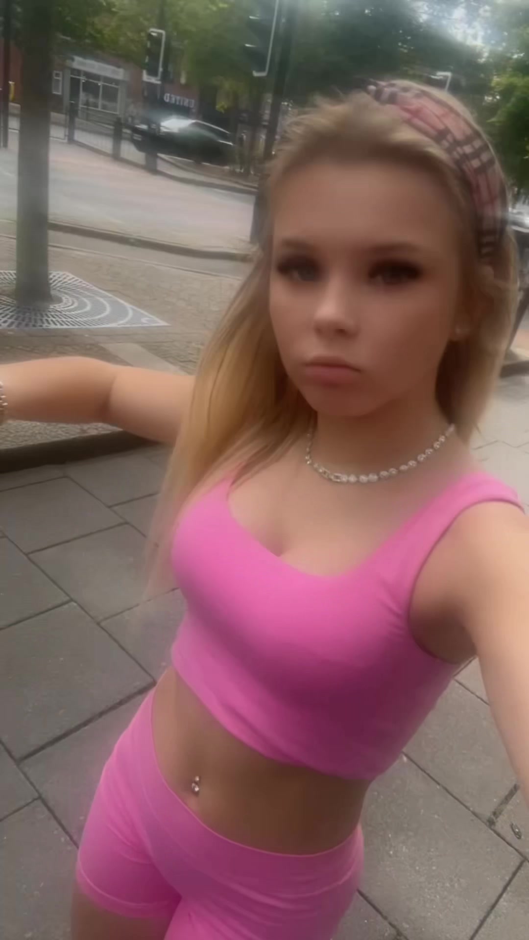@holly_spamm112