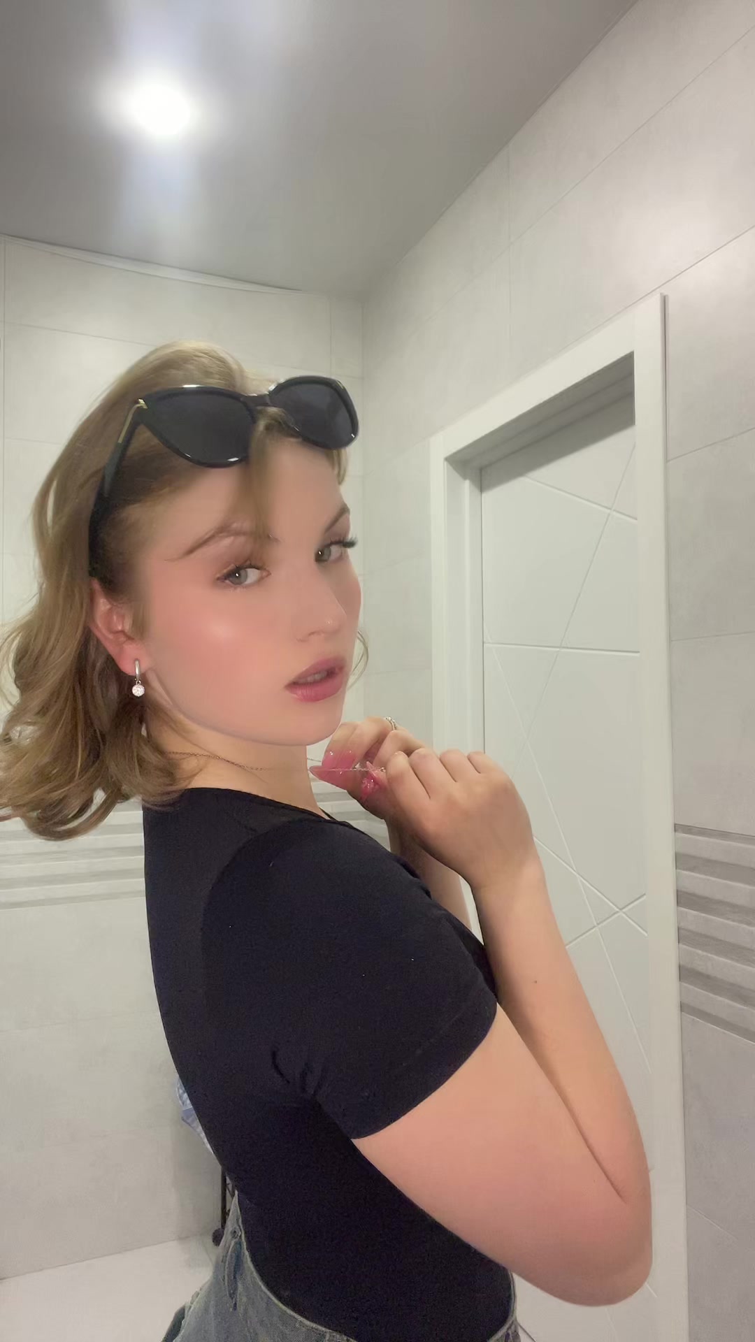 @asewix_