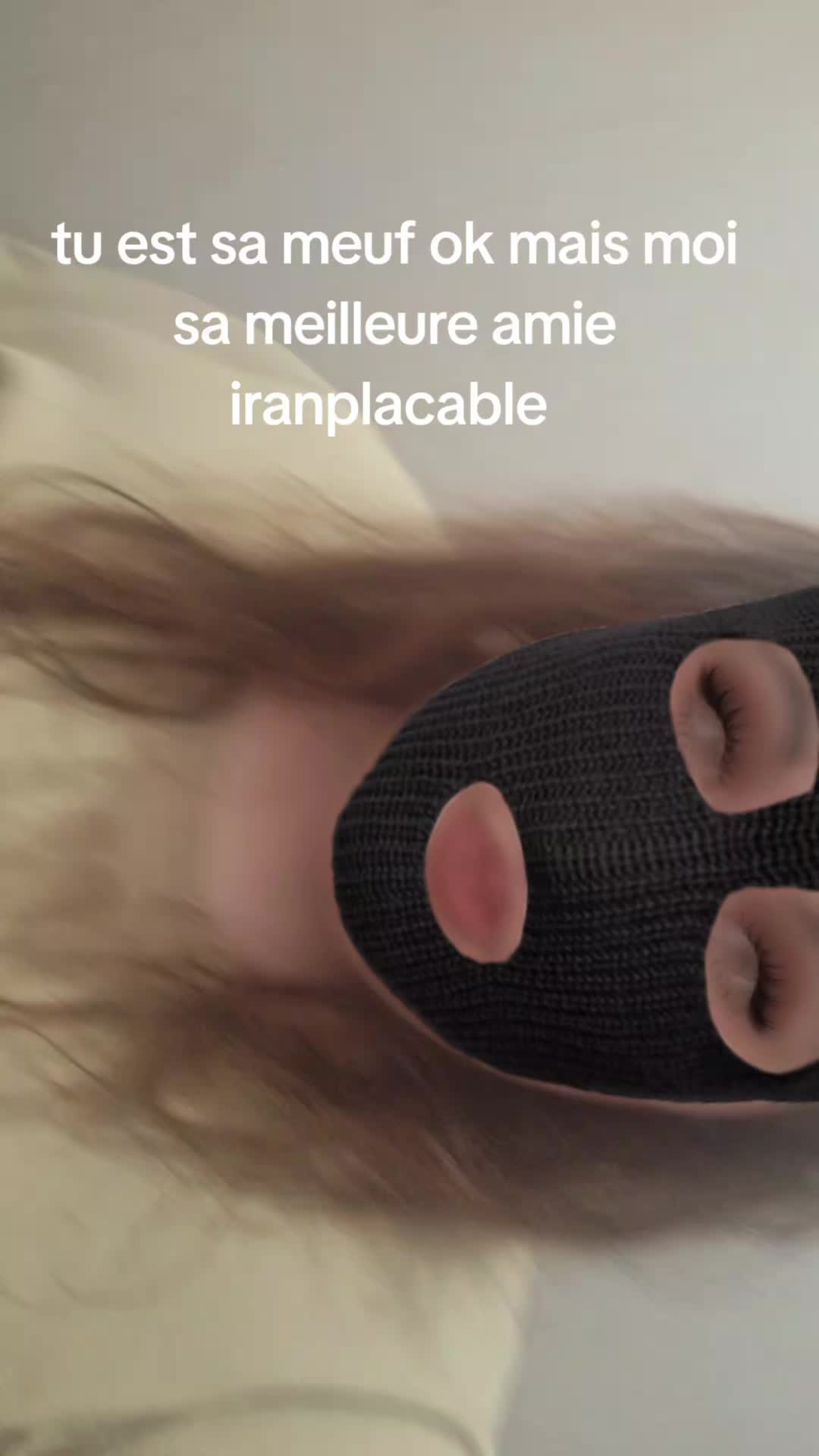 @Petite luna🤍