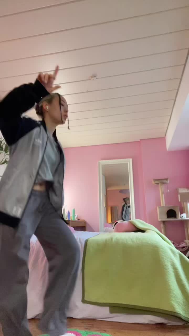 @Julia Hanako 🌸