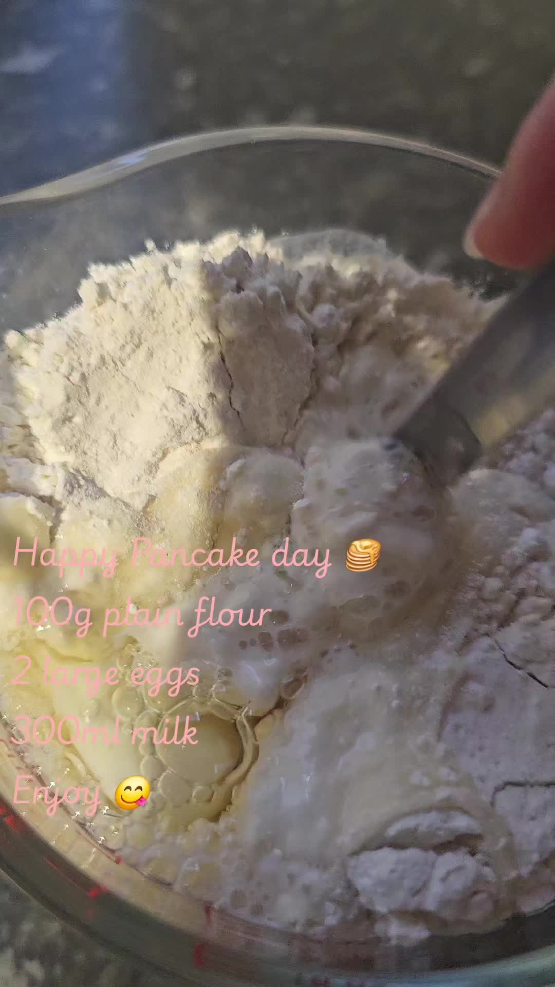 @beckys_sweet_cakes