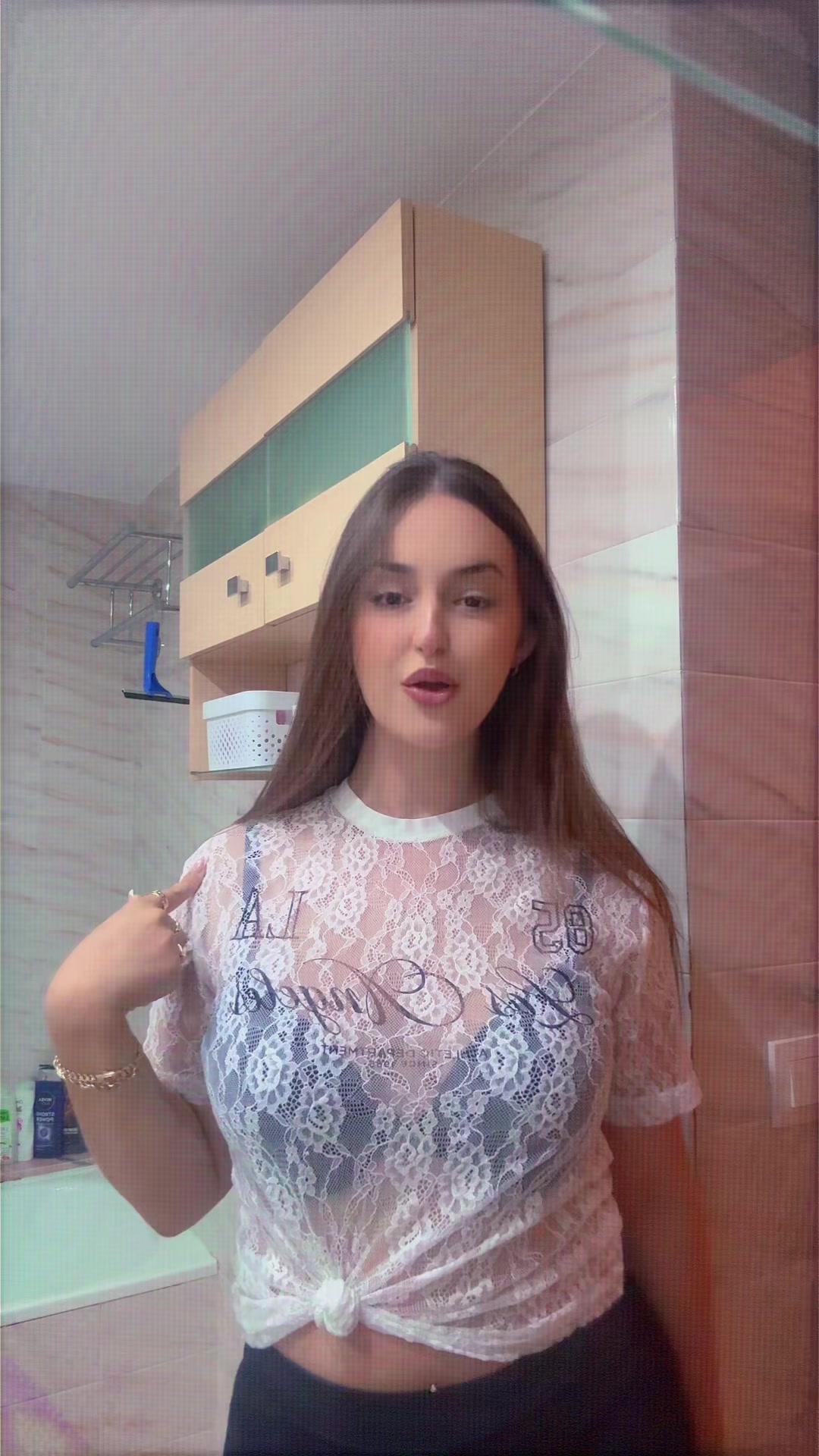 @Mariamirabela27
