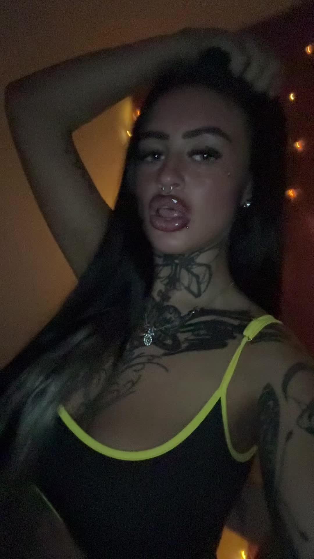 @UNHOLYERIN