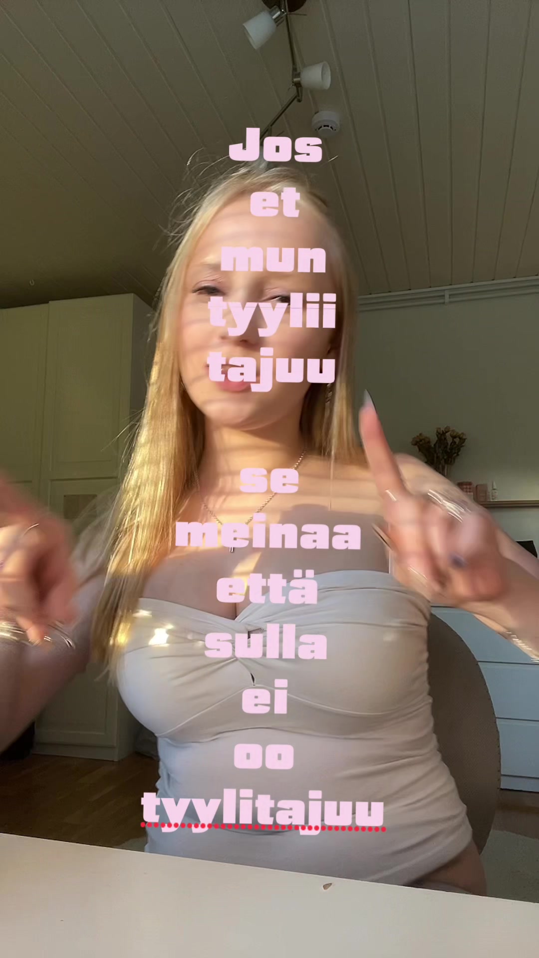 @Emilia || ig: emilialeskinenn