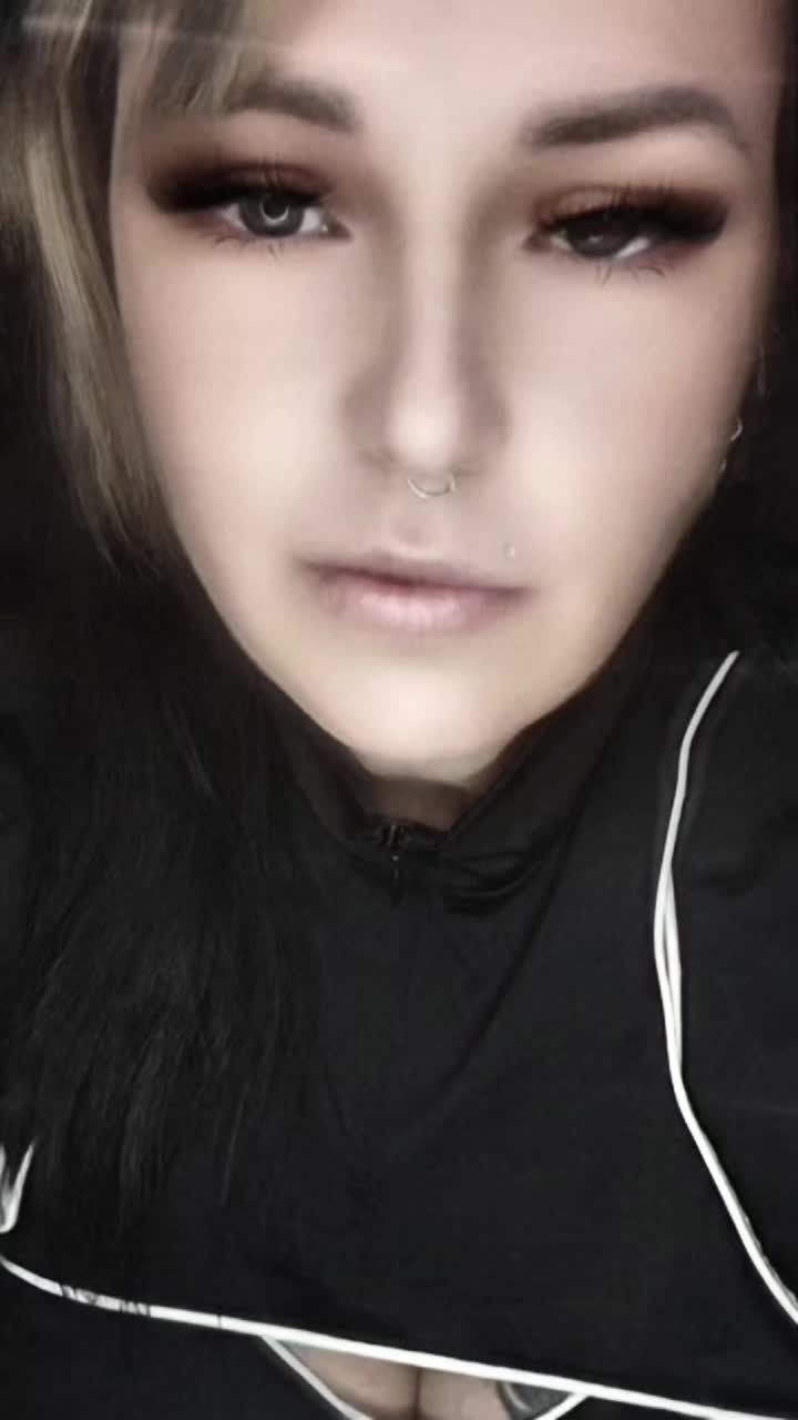 @Blackywhite23
