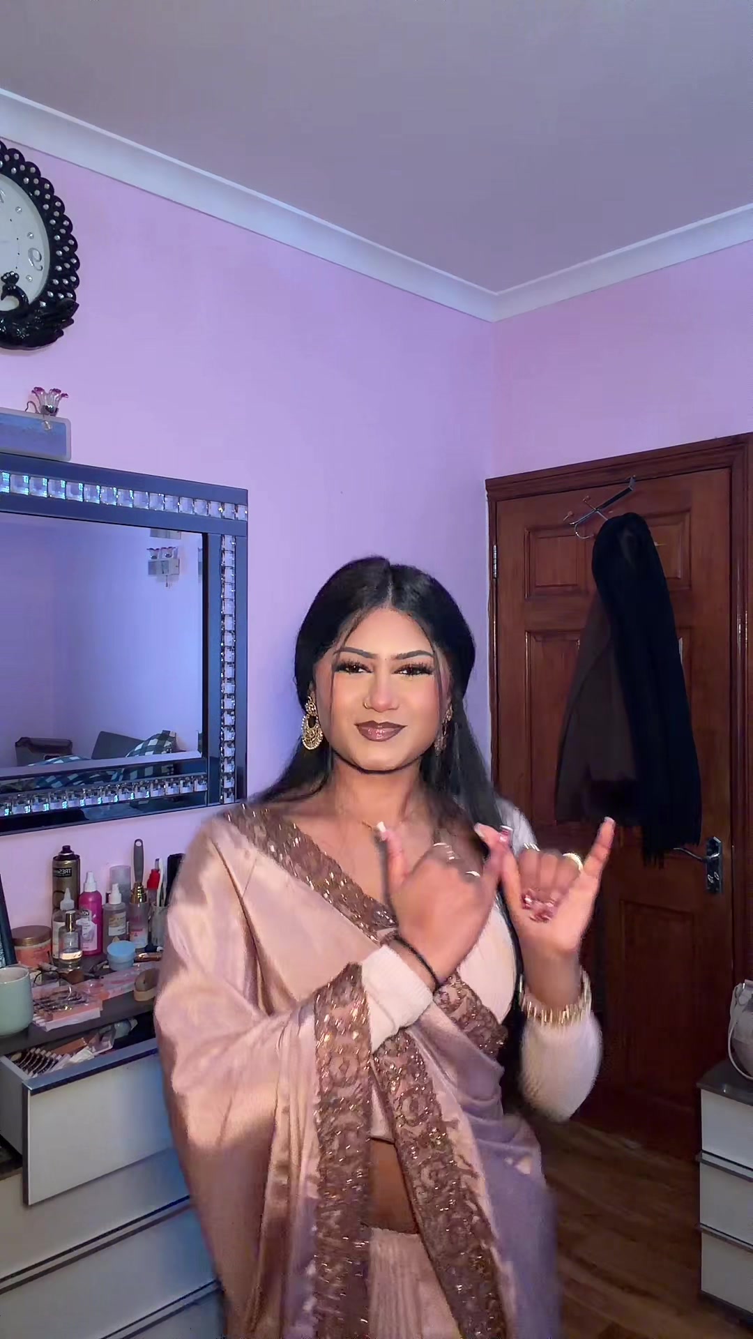 @Husshmi