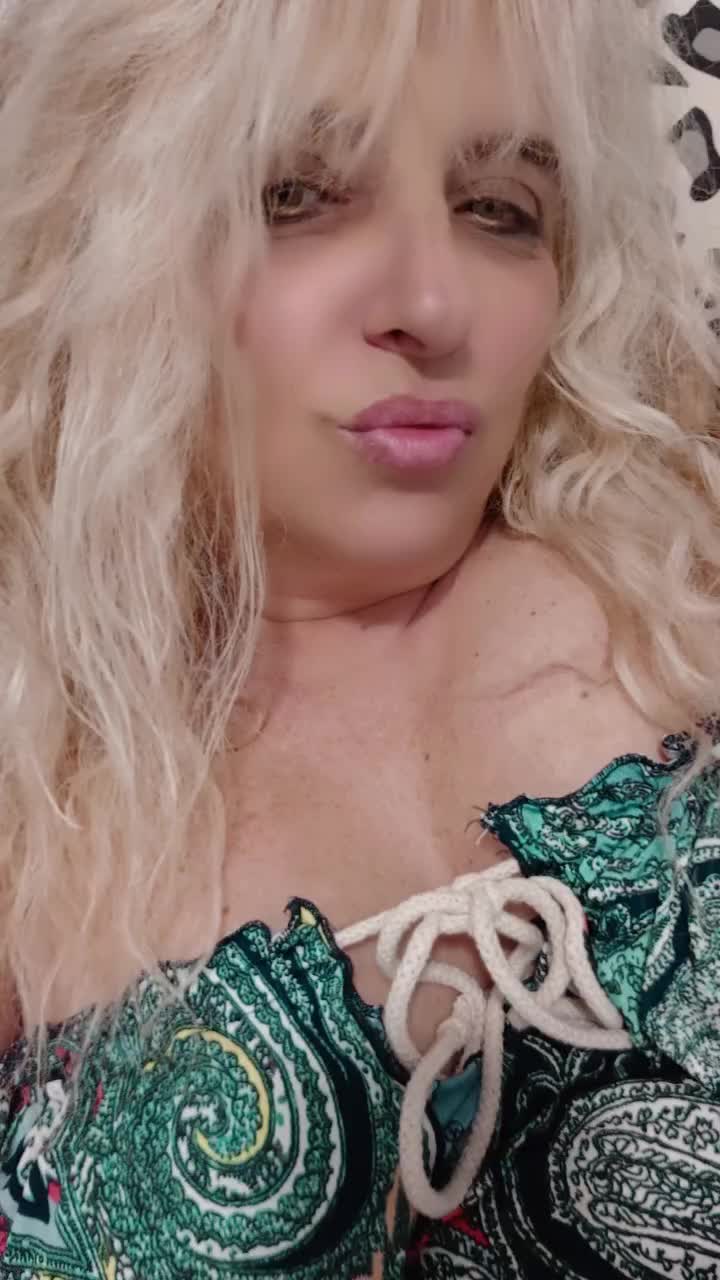 @Dess