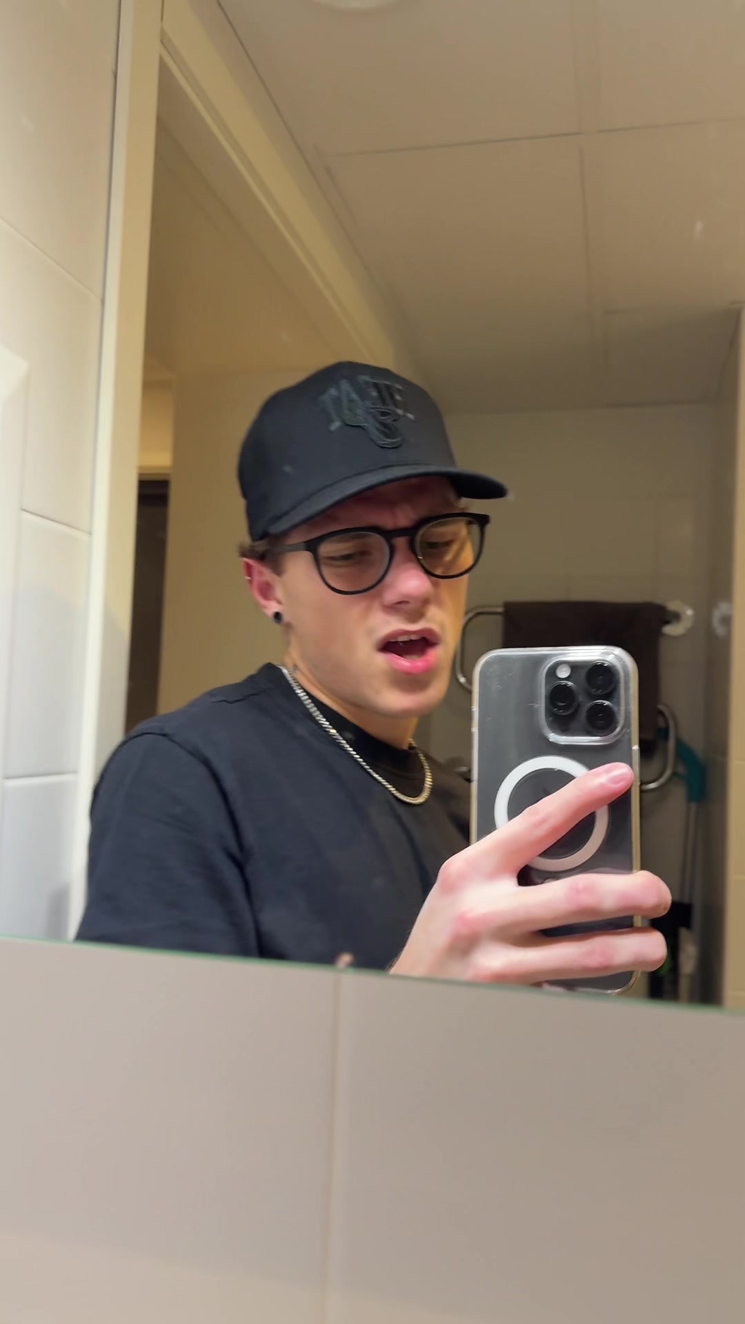 @Knuten
