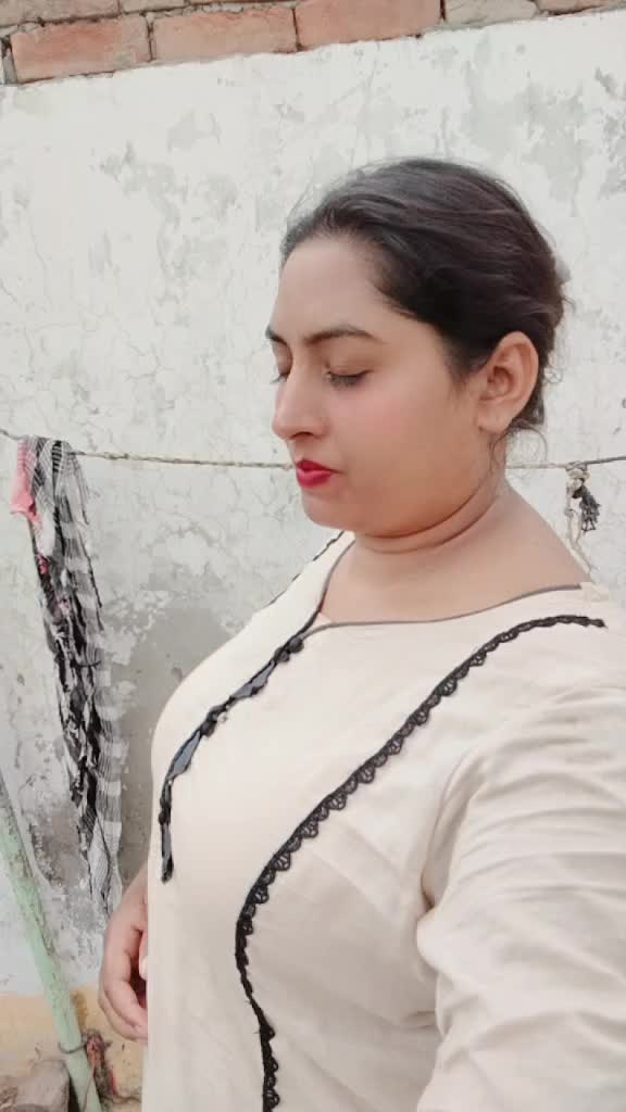 @Bhatti Lovely