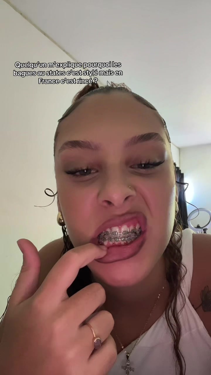 @𝟑𝟐 🧚🏼&zwj;♀️