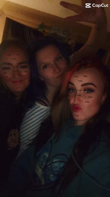 @CourtneyLouiseMcVay