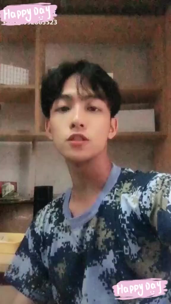 @Ch&uacute; C&uacute;n Đen Nhỏ