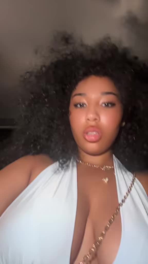 @goldgirllyy