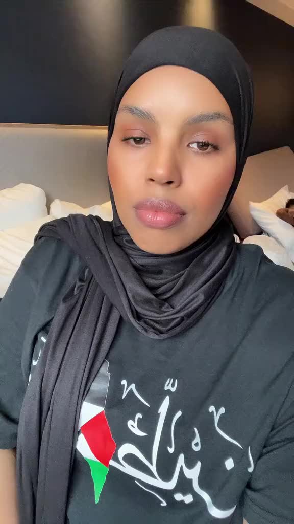@Aisha🧸