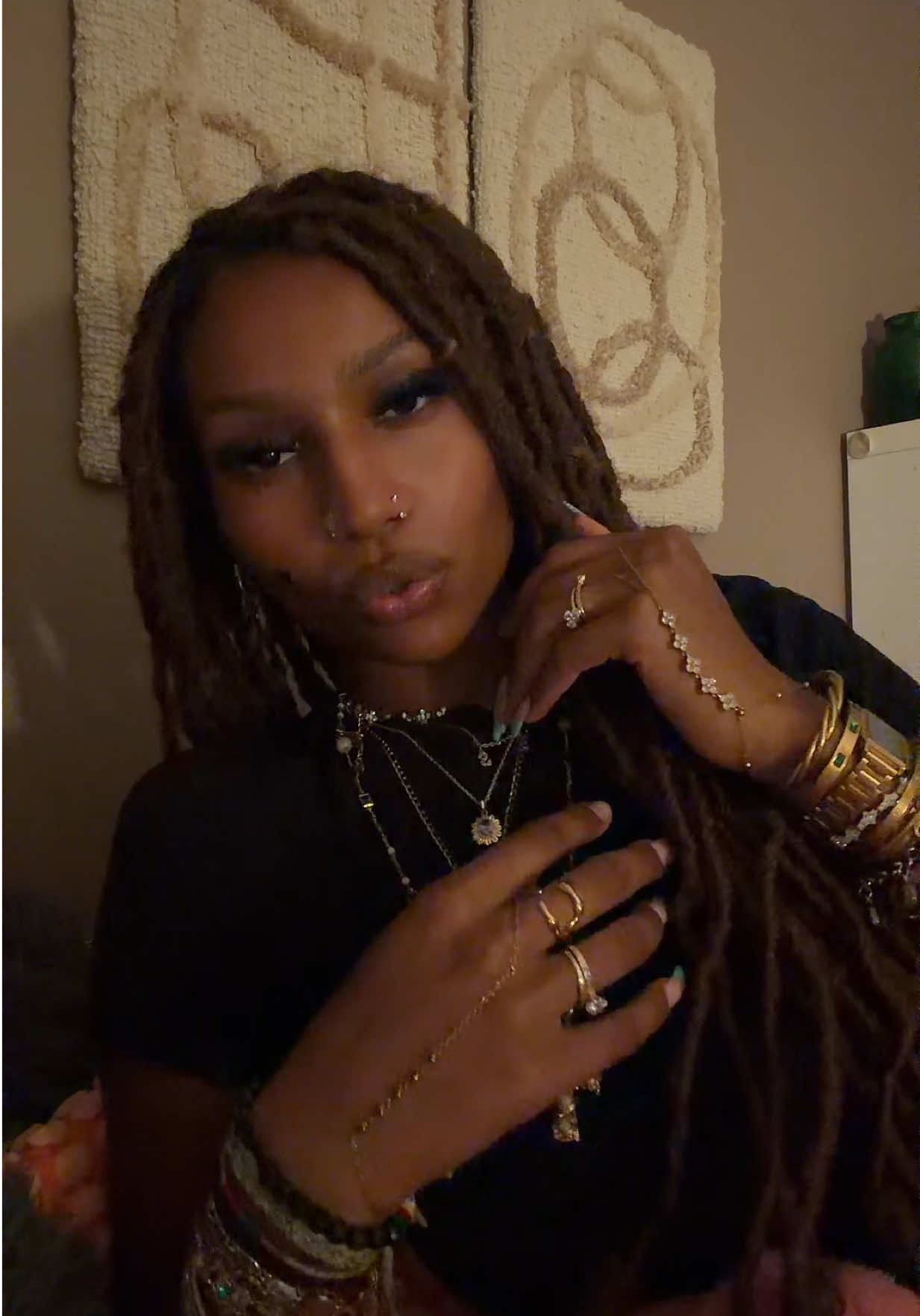 @Tissya