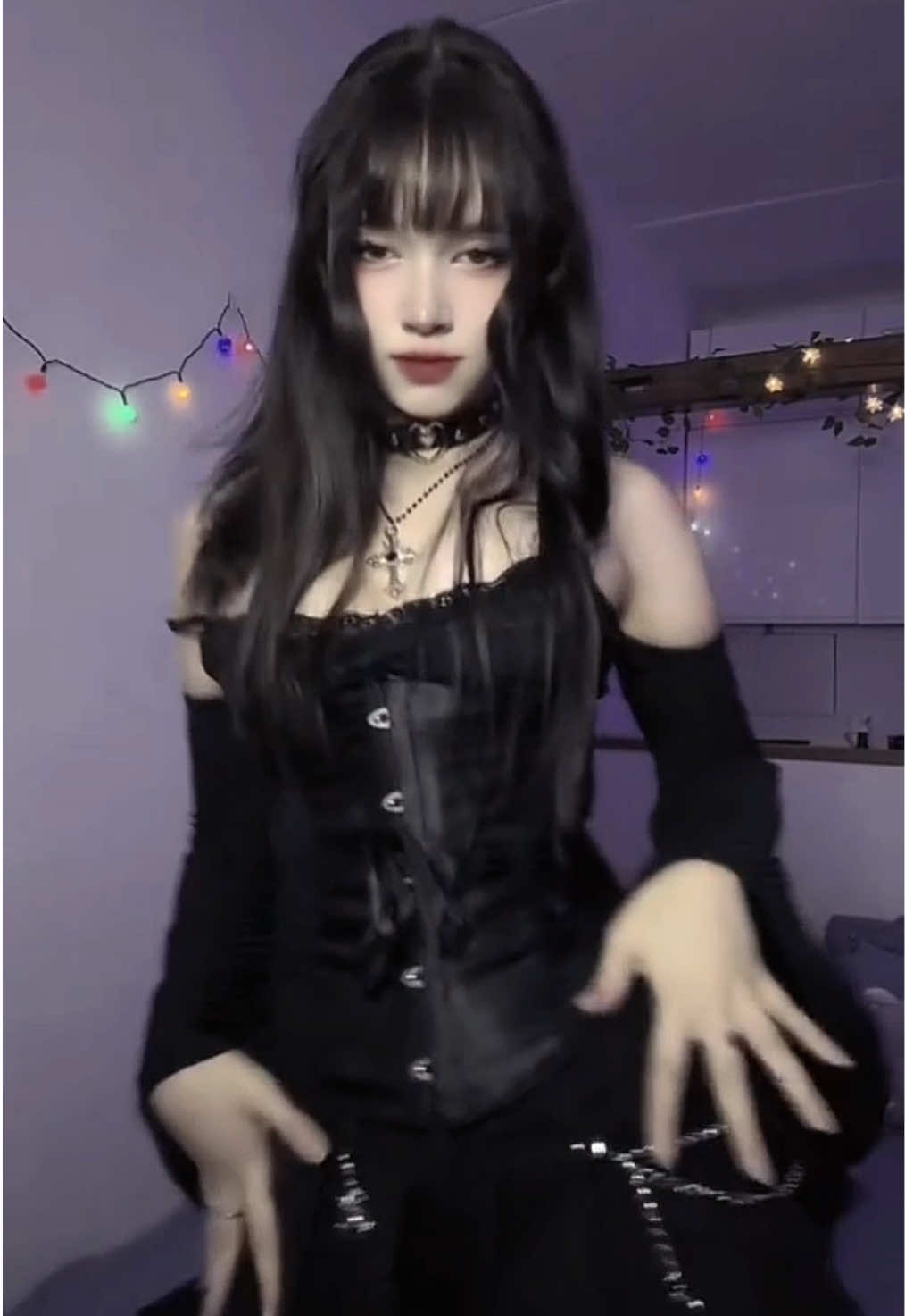 @Nefretta