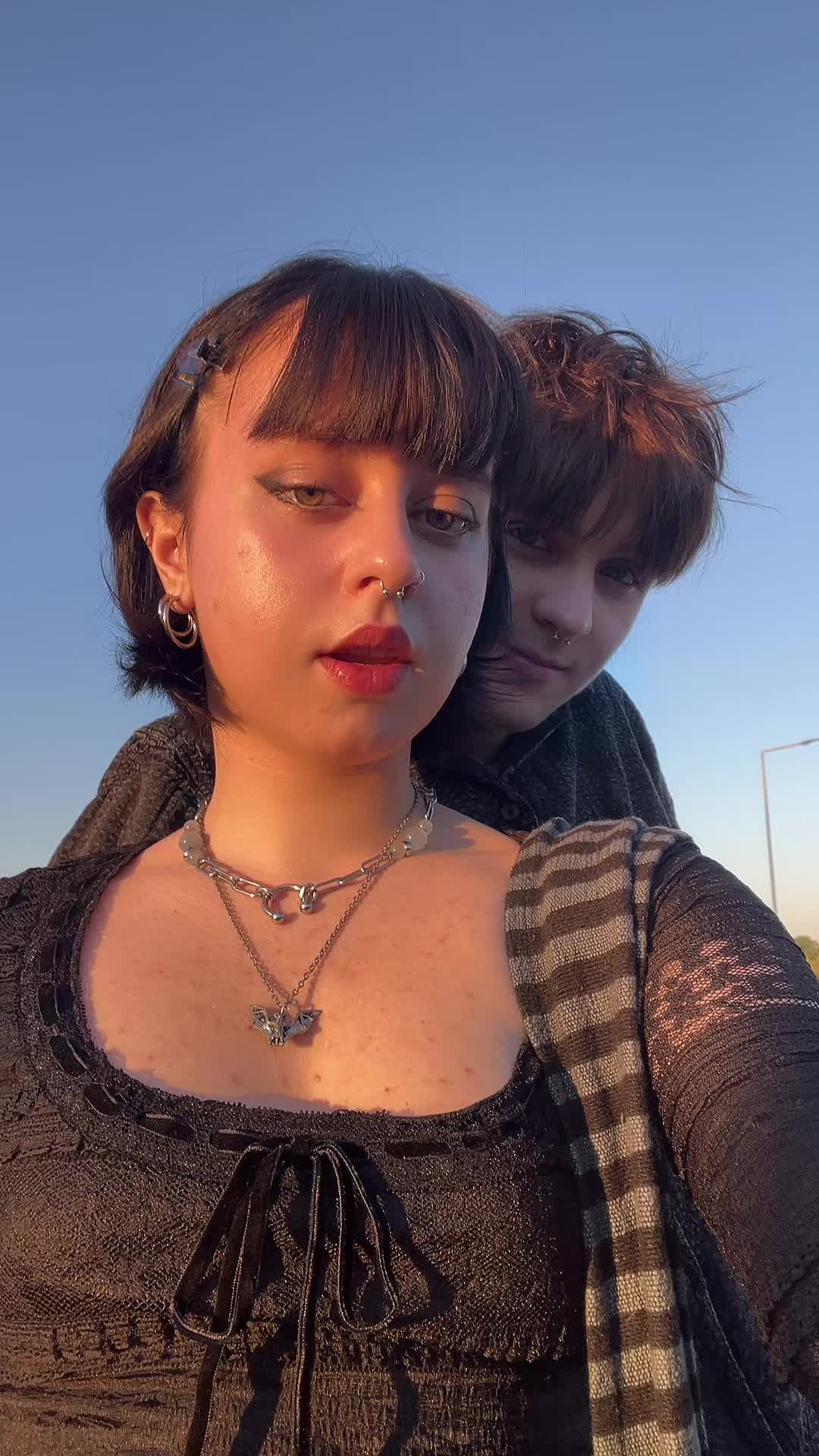 @lillyschote