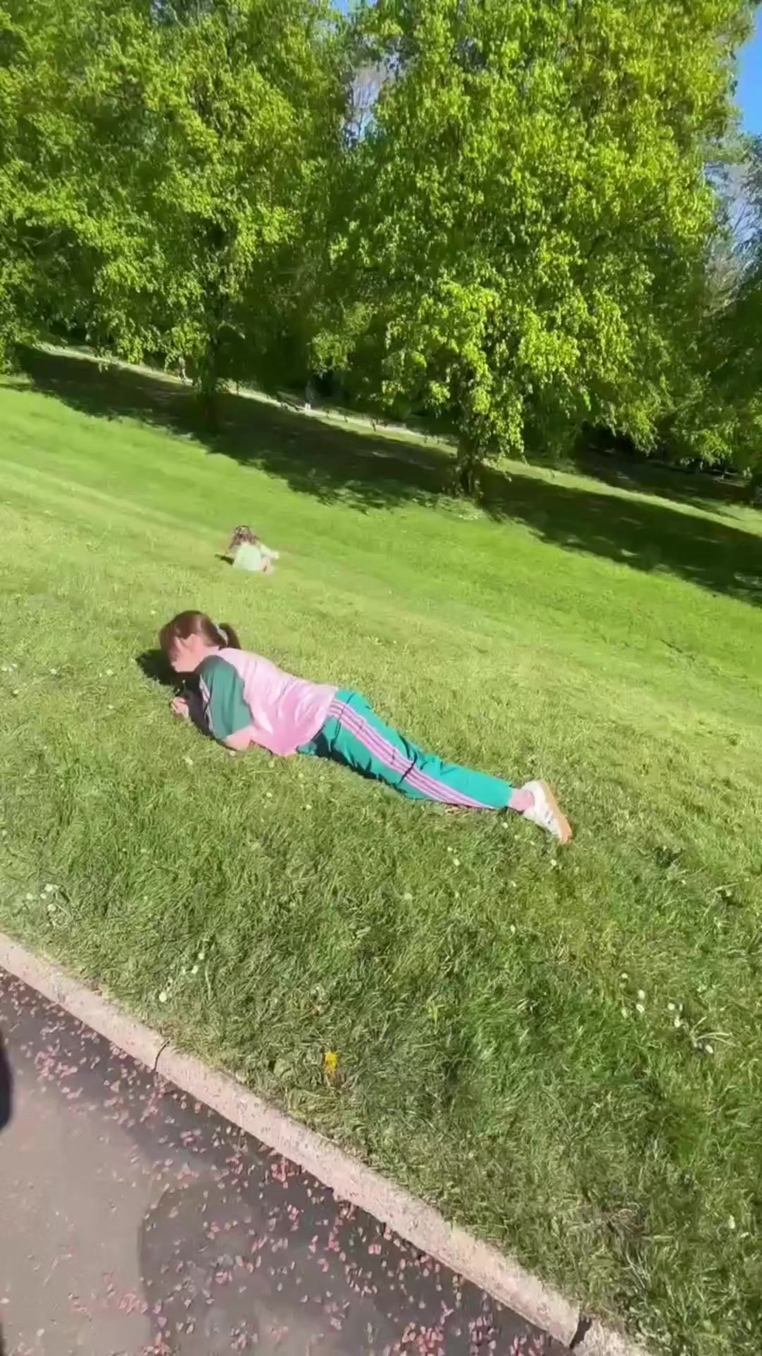 @justacockermum