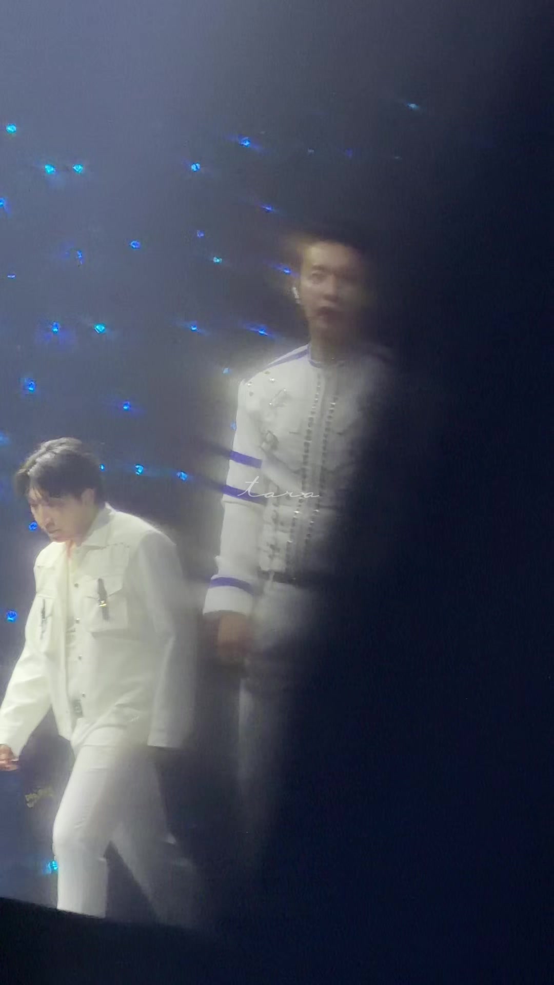 @tara 🪽| for donghae ࣪ ˖⋆