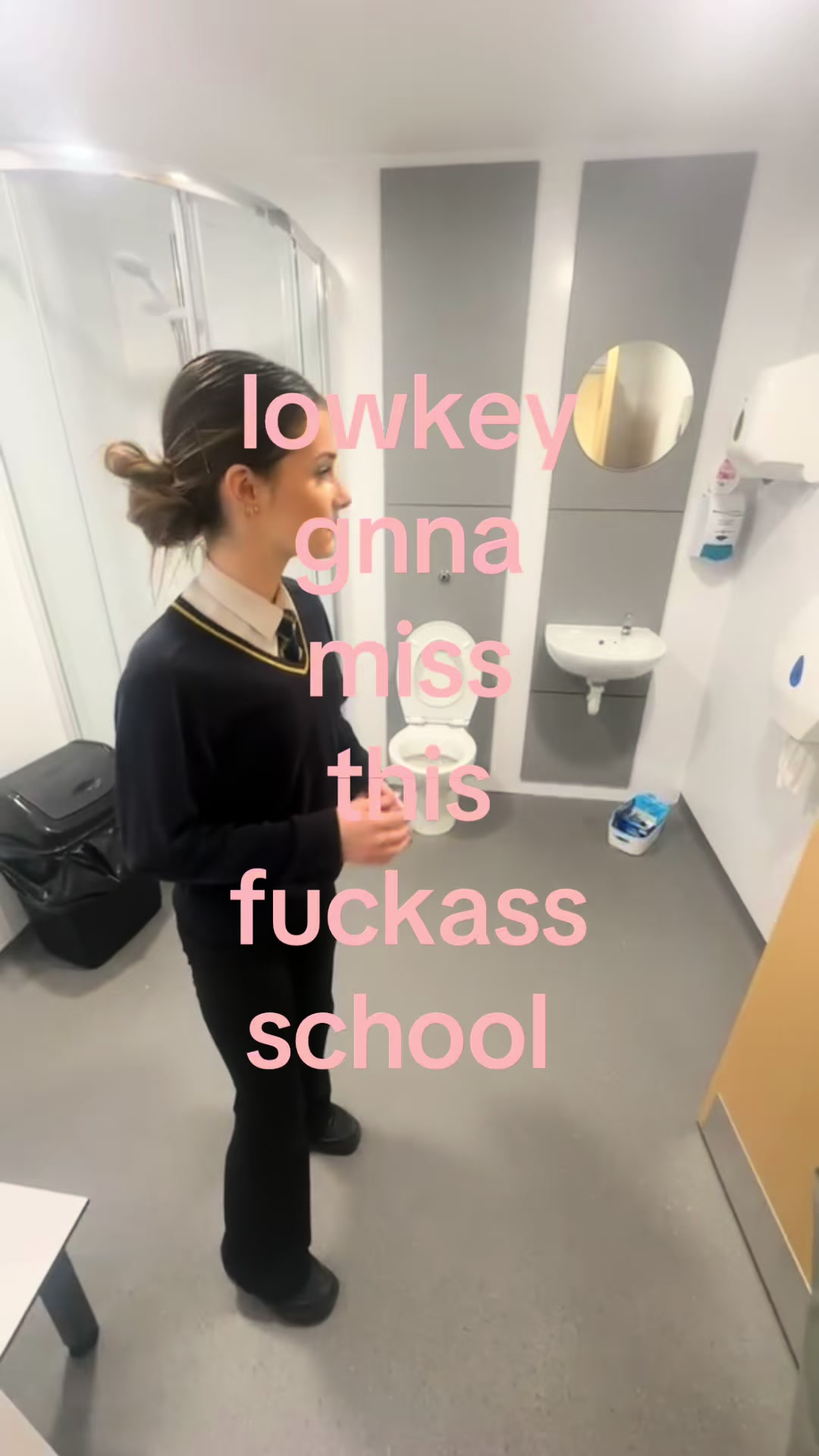 @ś