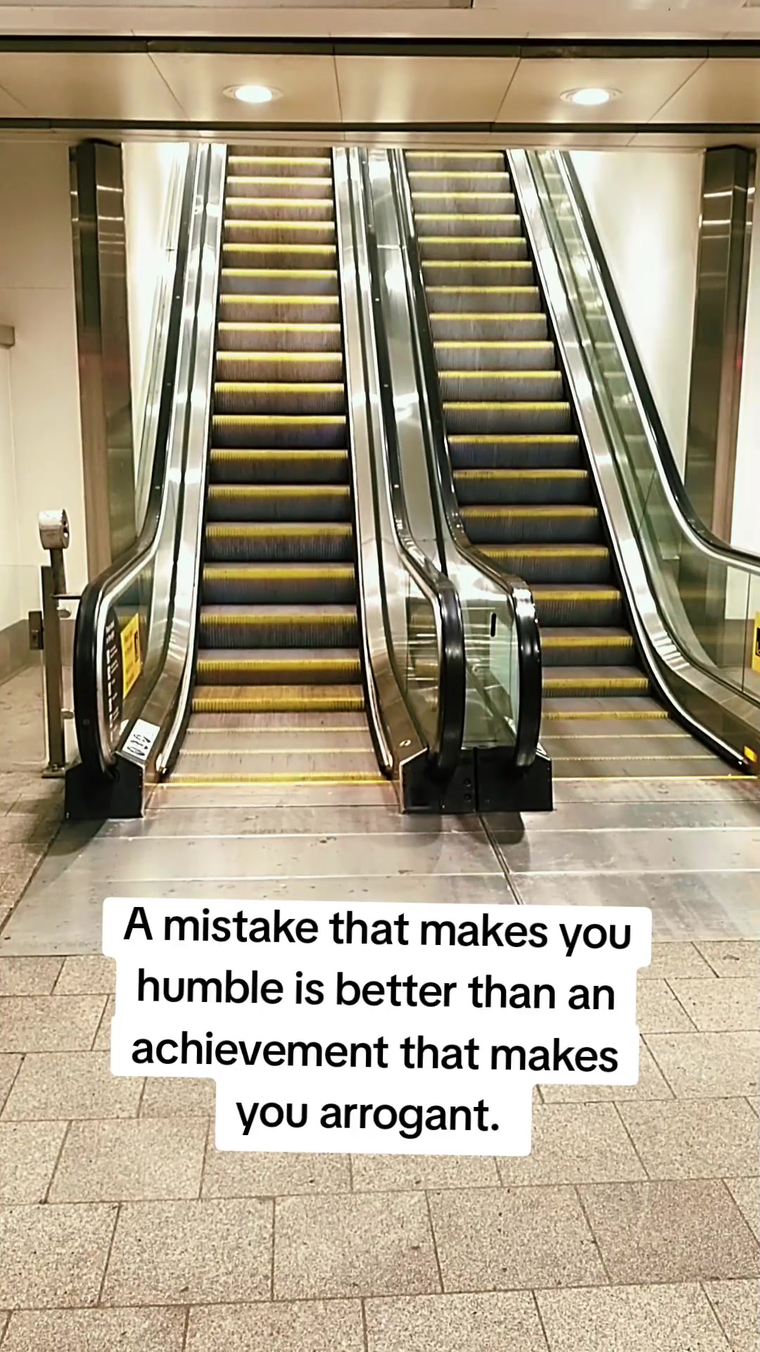 @𝕂𝕠𝕞𝕖𝕫𝕚𝕟𝕠 👑⛪️
