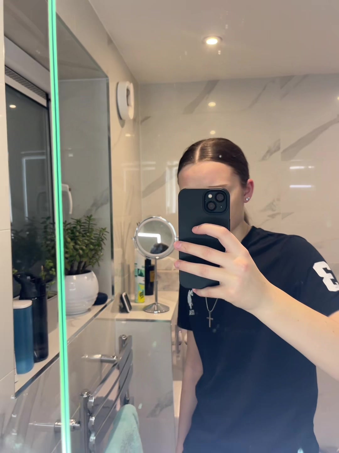 @ᯓ★mkr🦈