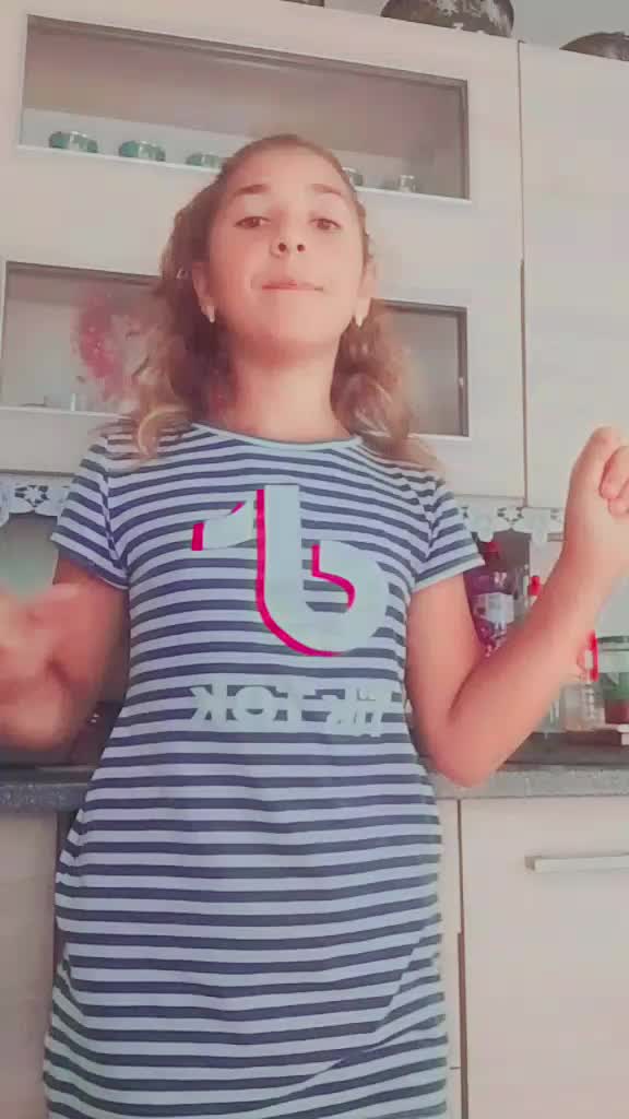 @Ameluška🍒
