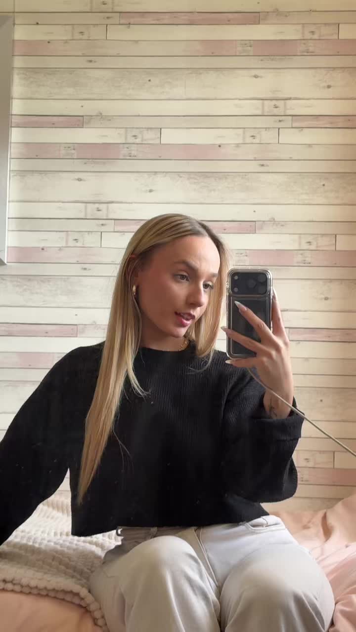 @Radosny_