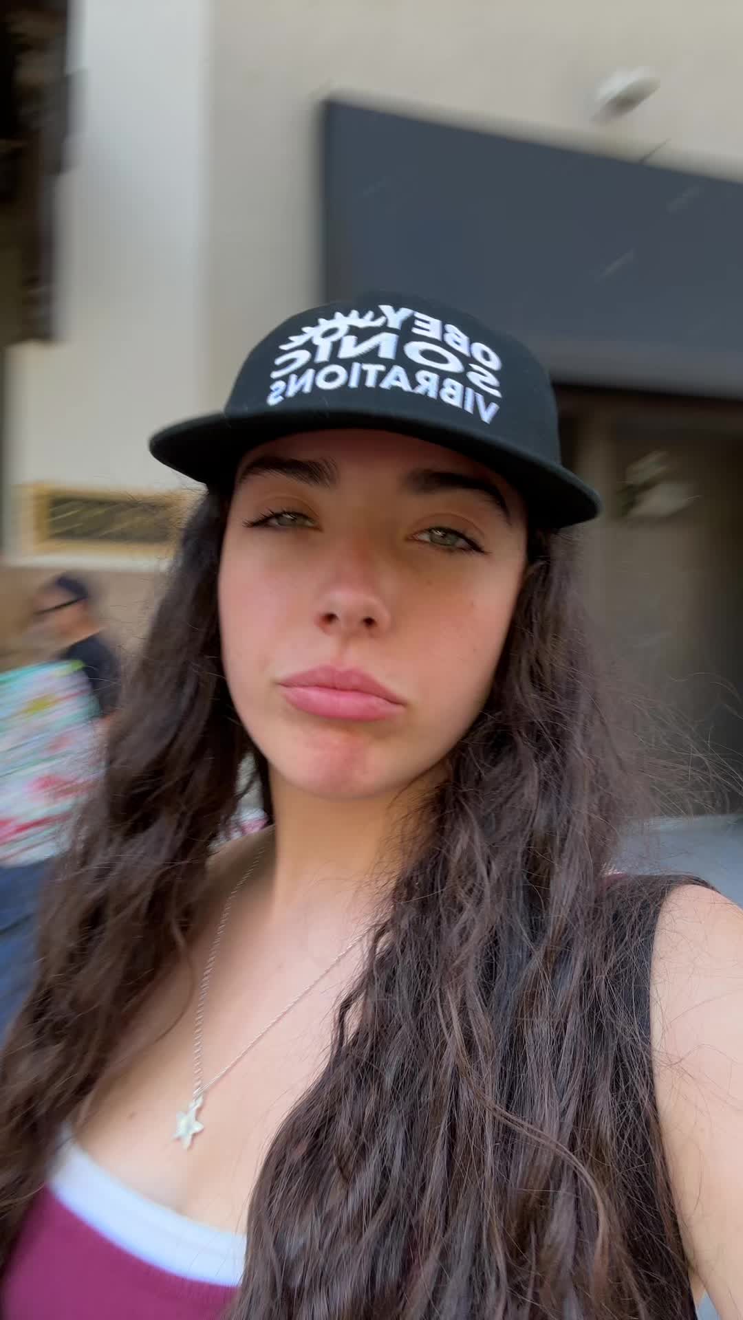 @carlotis