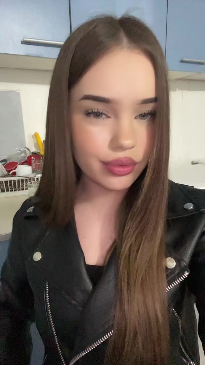 @_stekicka_