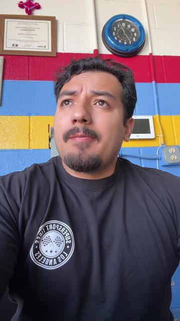 @ThatManSalas