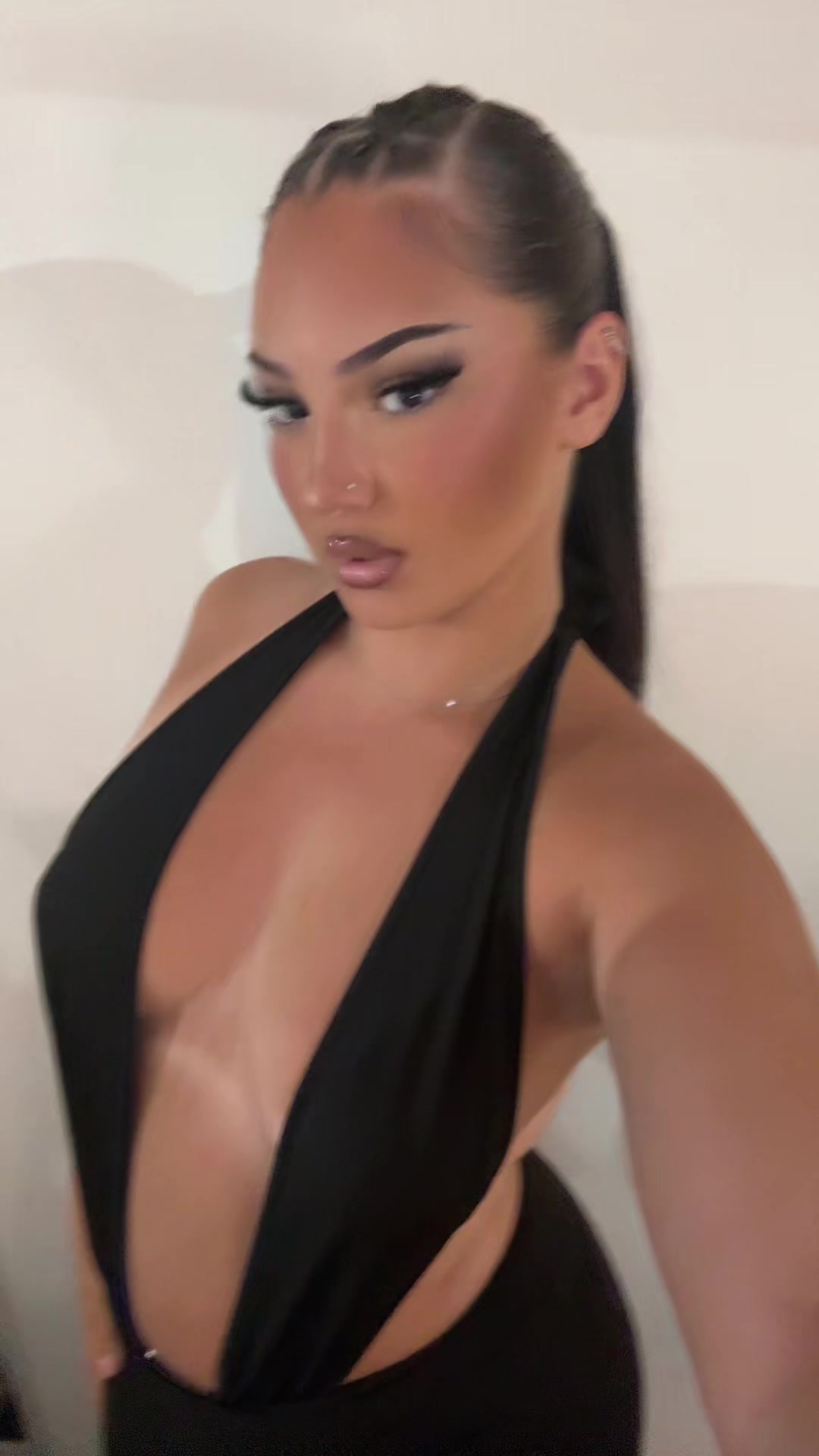 @karolina