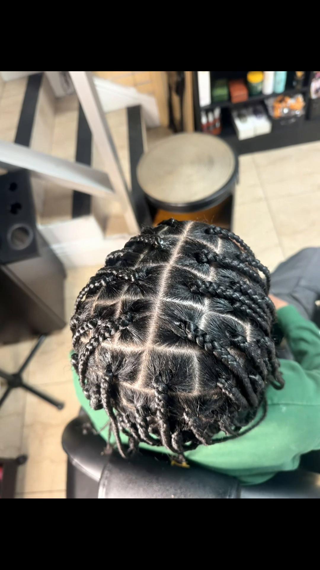 @Akwaba braids by Mamou