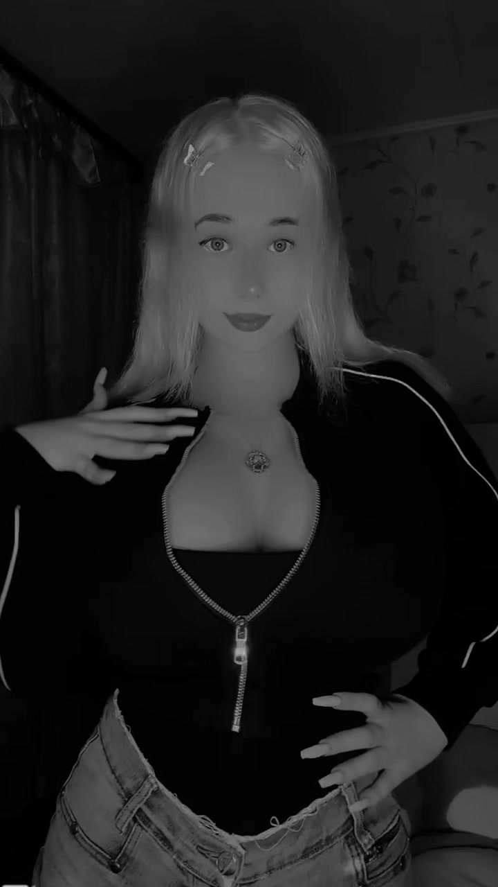 @Blondie7up