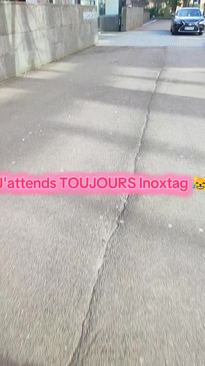 @Paris.est.magik