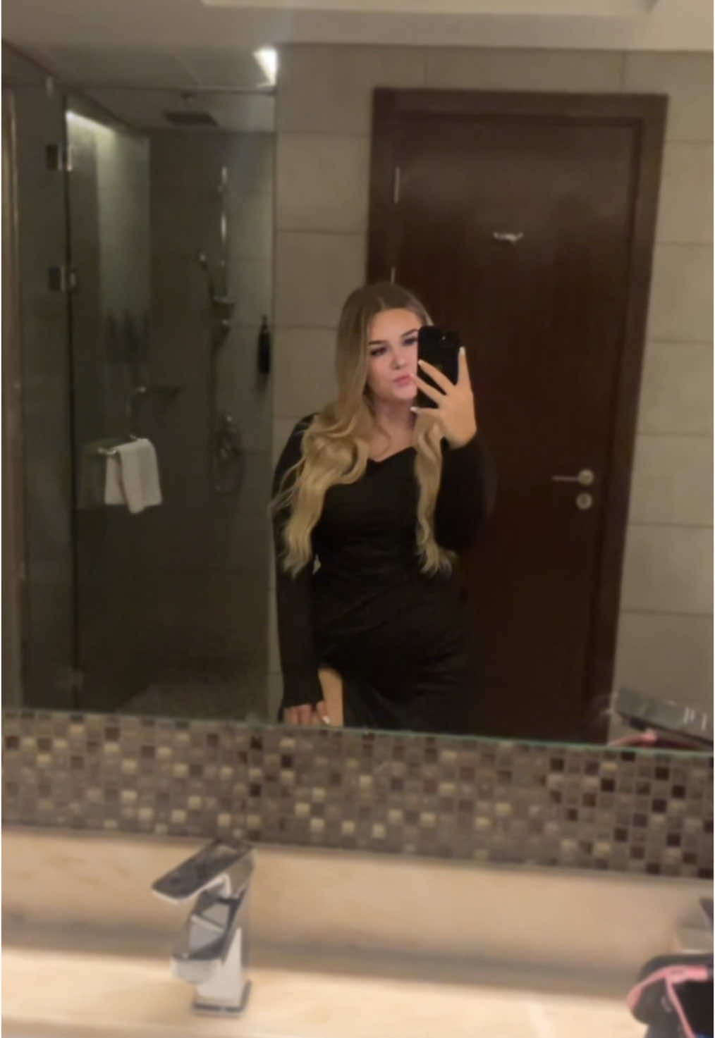 @Kimsybee