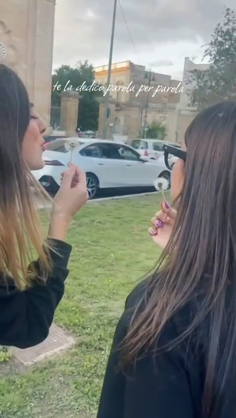 @lacateelagio👭🏻