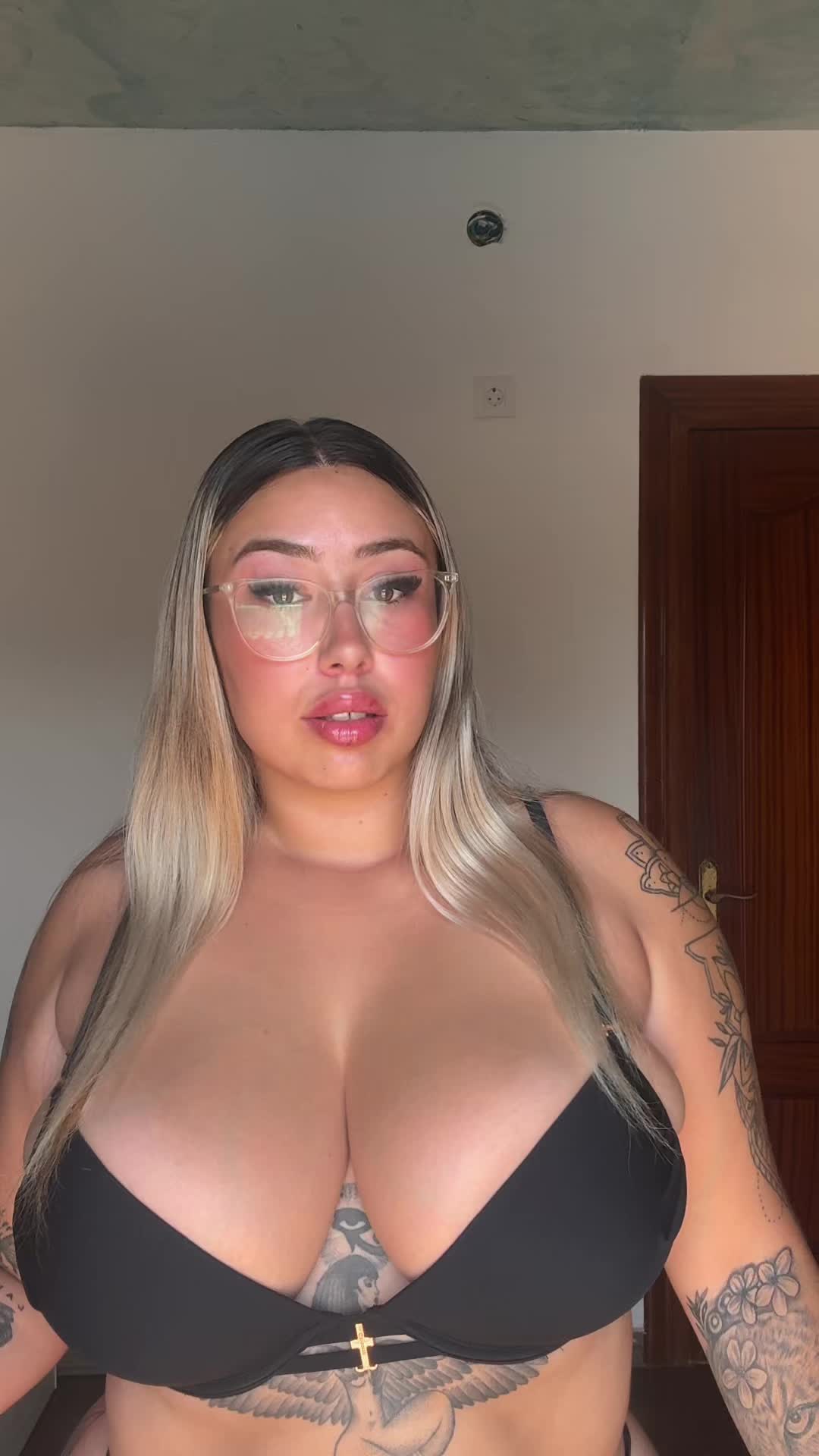 @Noemi123130