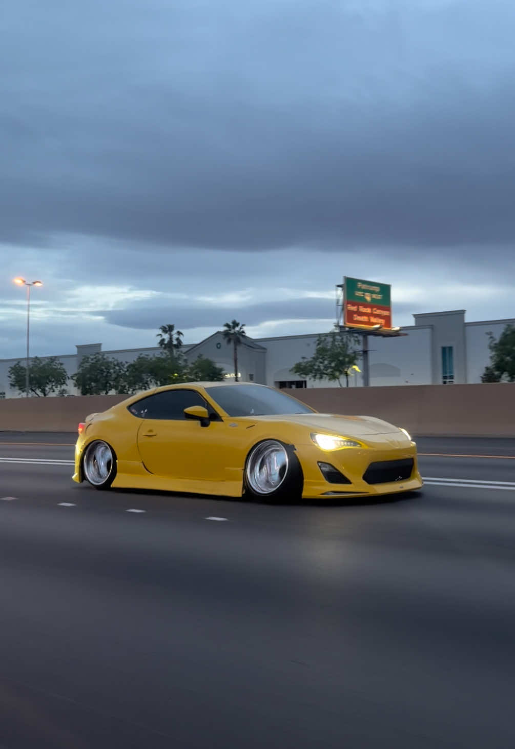 @Superstar Garage Racing