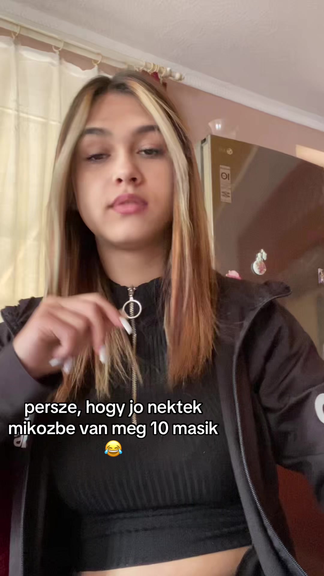 @🇭🇺/🇺🇸