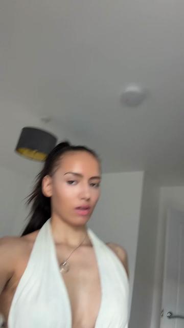 @livhallx