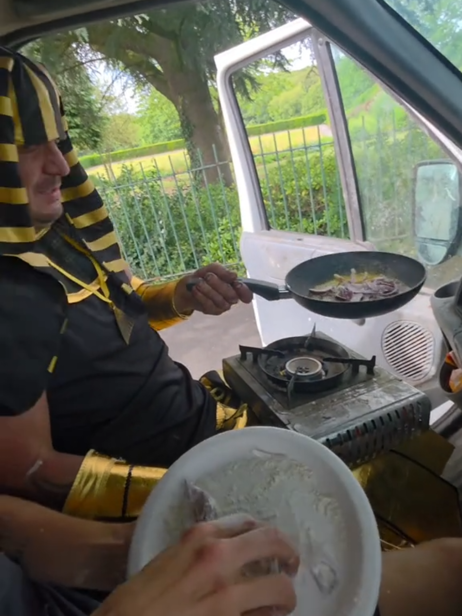 @The Scransit Van
