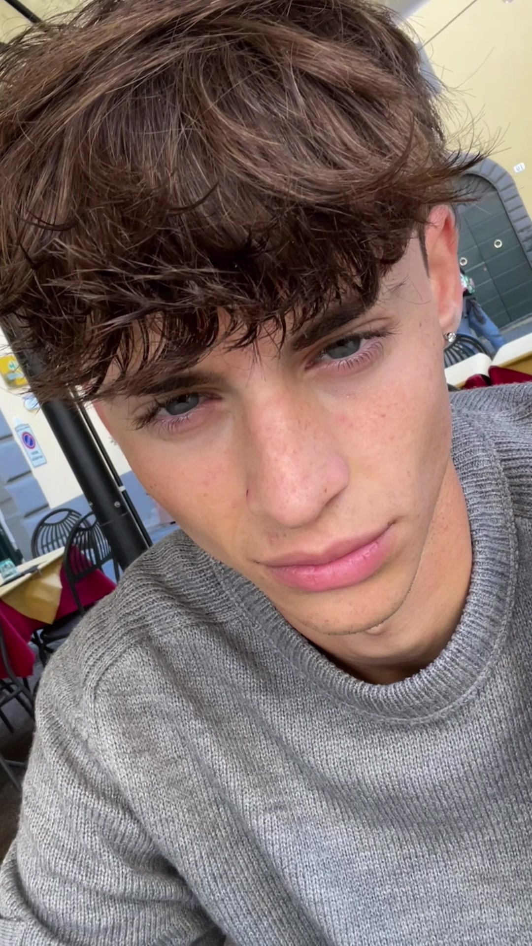 @𝑨 𝑳 𝑬 ♛
