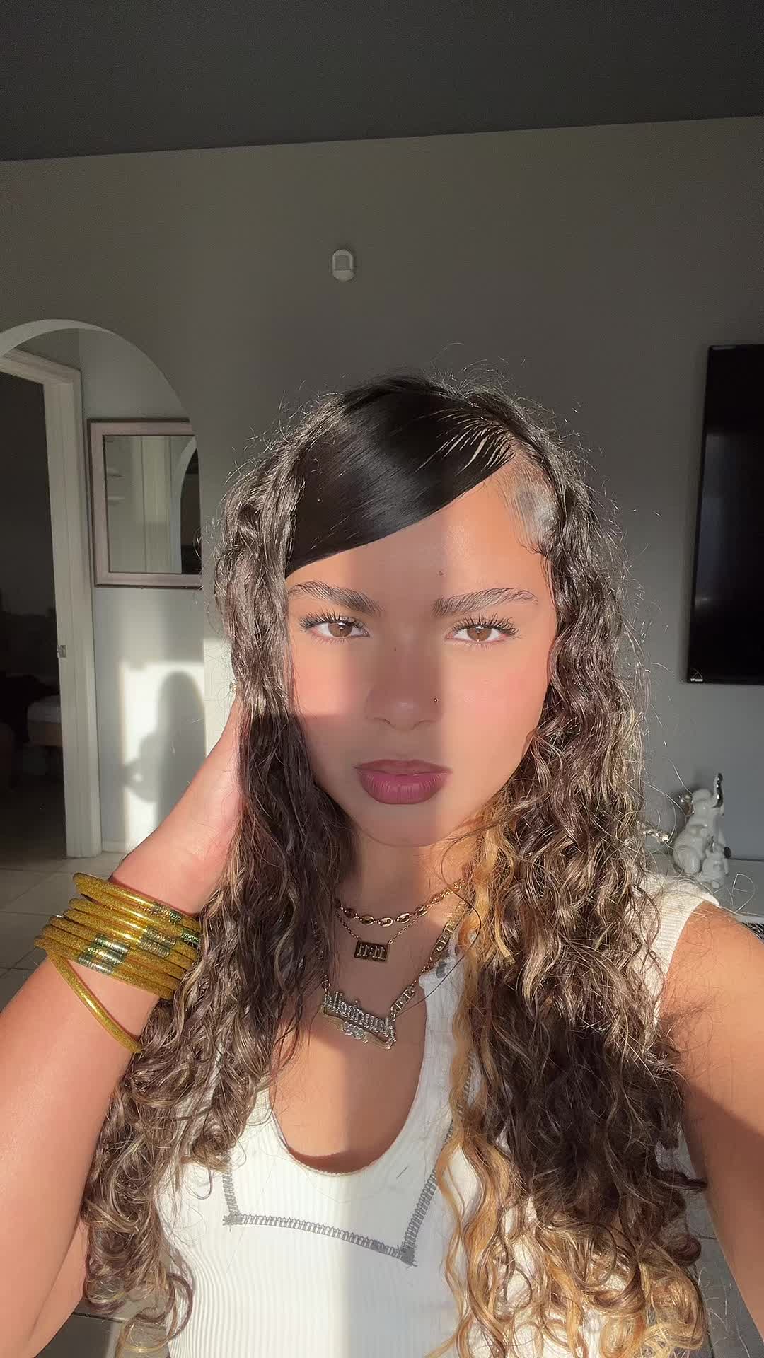 @𝙰𝚗𝚗𝚊𝚋𝚎𝚕𝚕𝚊