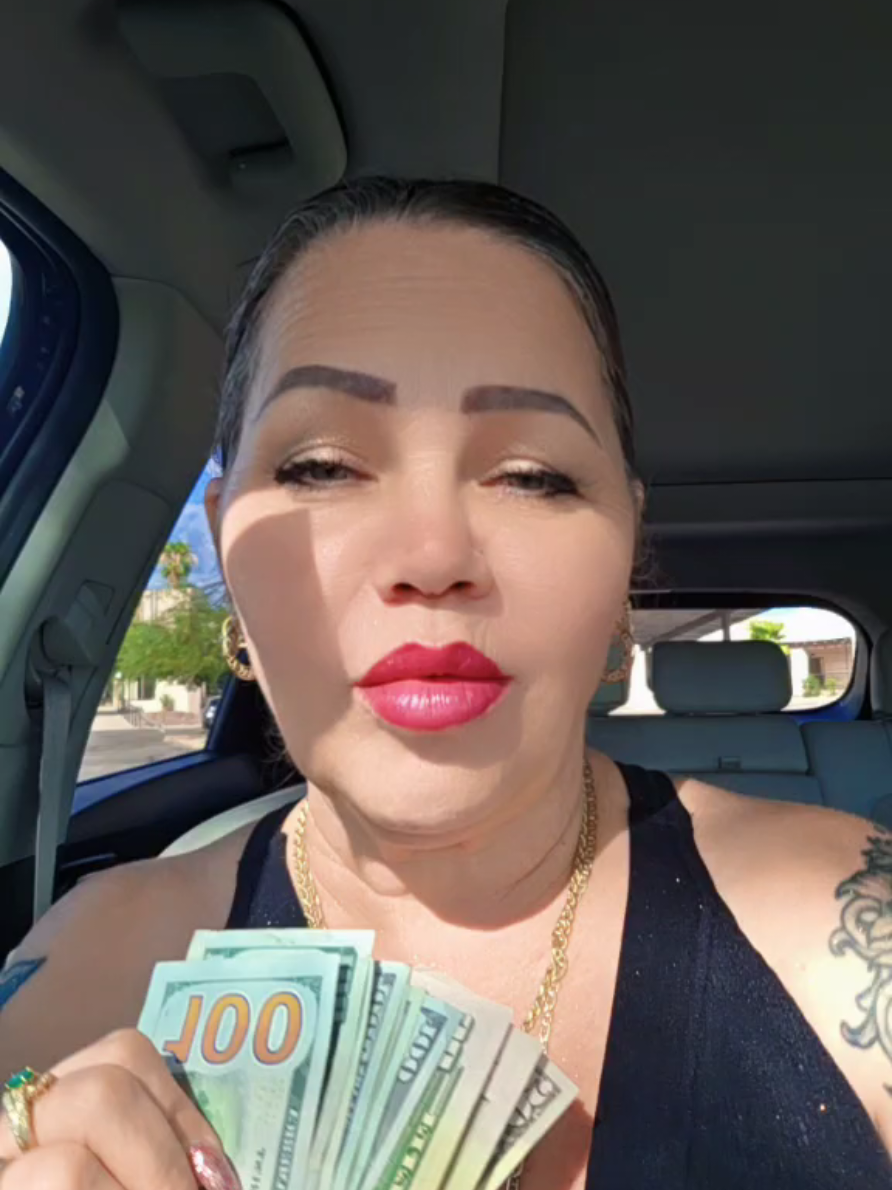 @SheilaA520