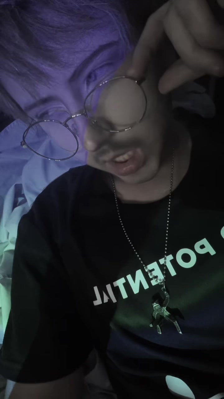 @⊬ finn 🛸 APE!