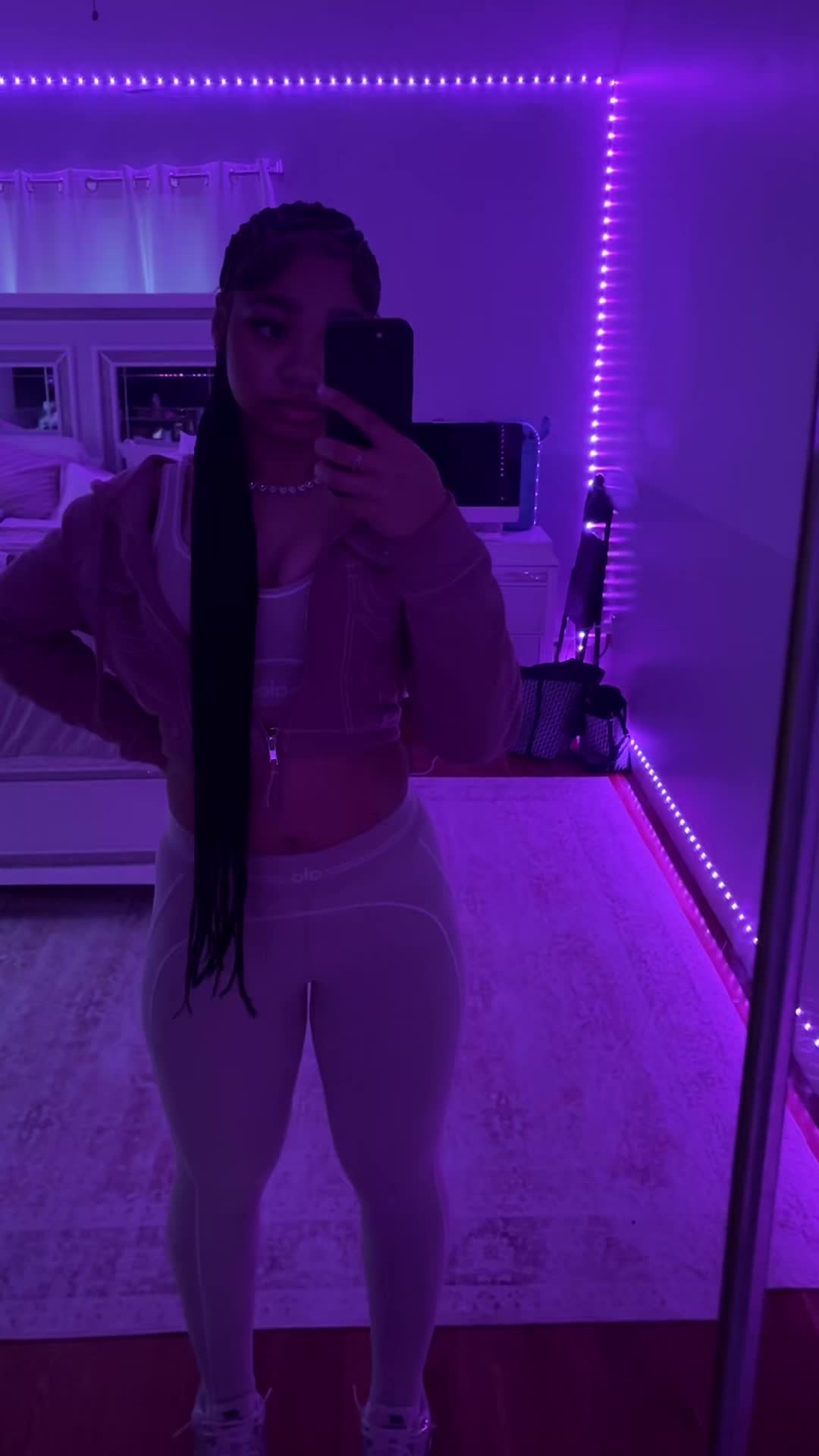 @listaa