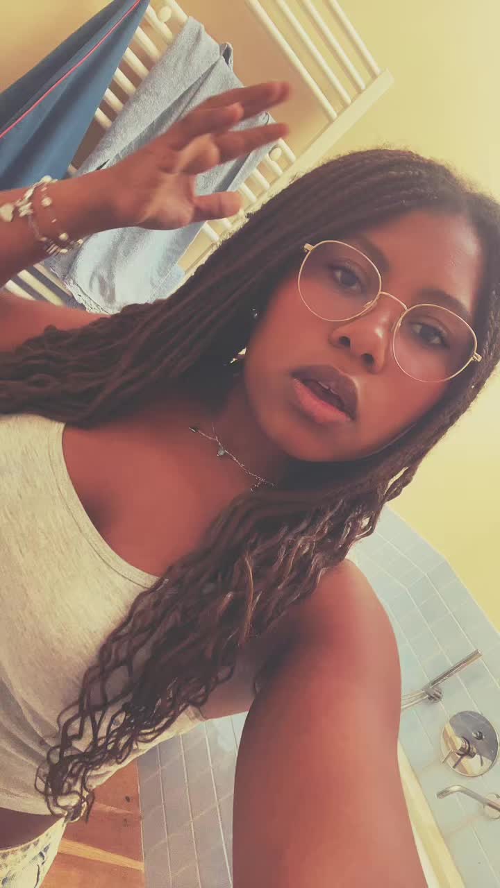 @nayi💫