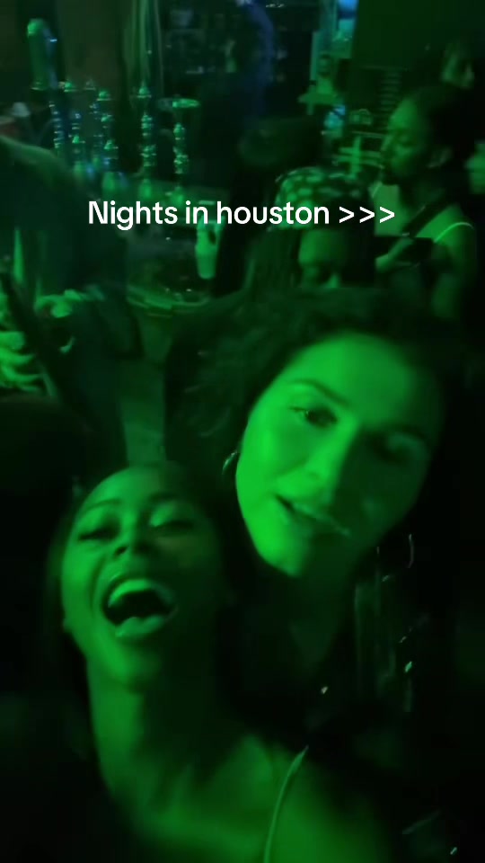 @Theracquelsimone